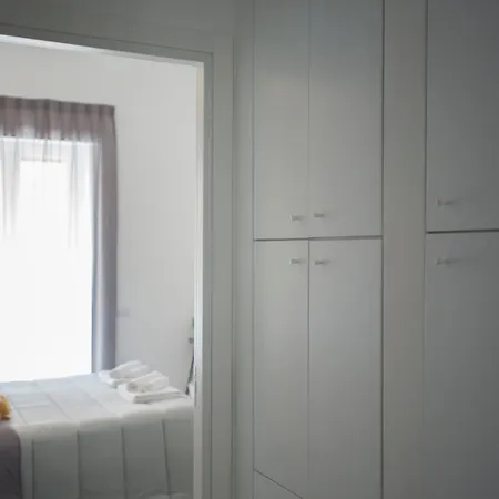 Oda ve Kahvaltı Lecentre 174