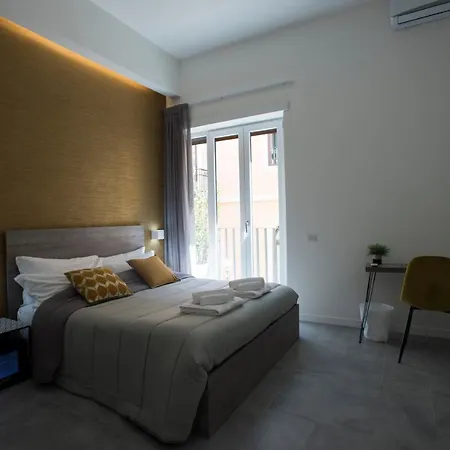 Oda ve Kahvaltı Lecentre 174 Salerno